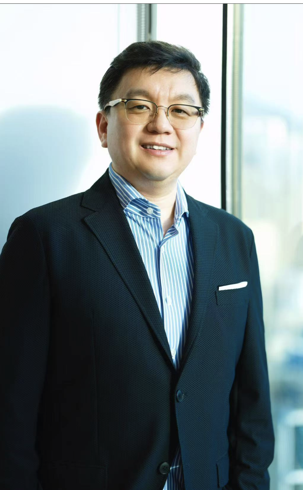 Digital Reserve 首席执行官 Lenny Zhang 肖像